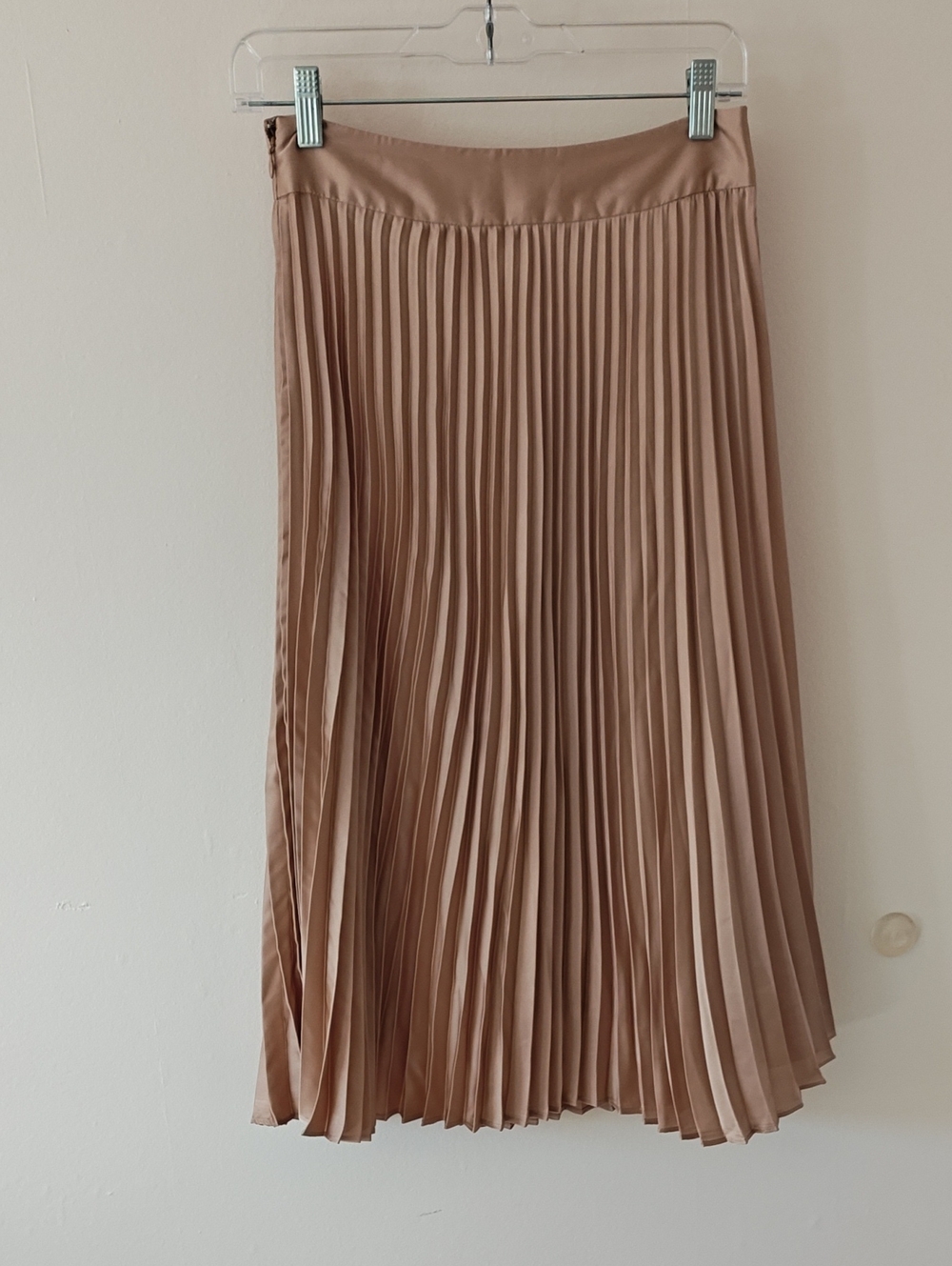 Sezane Dino Skirt in Champagne